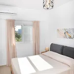 Etheria Comfort House Cós